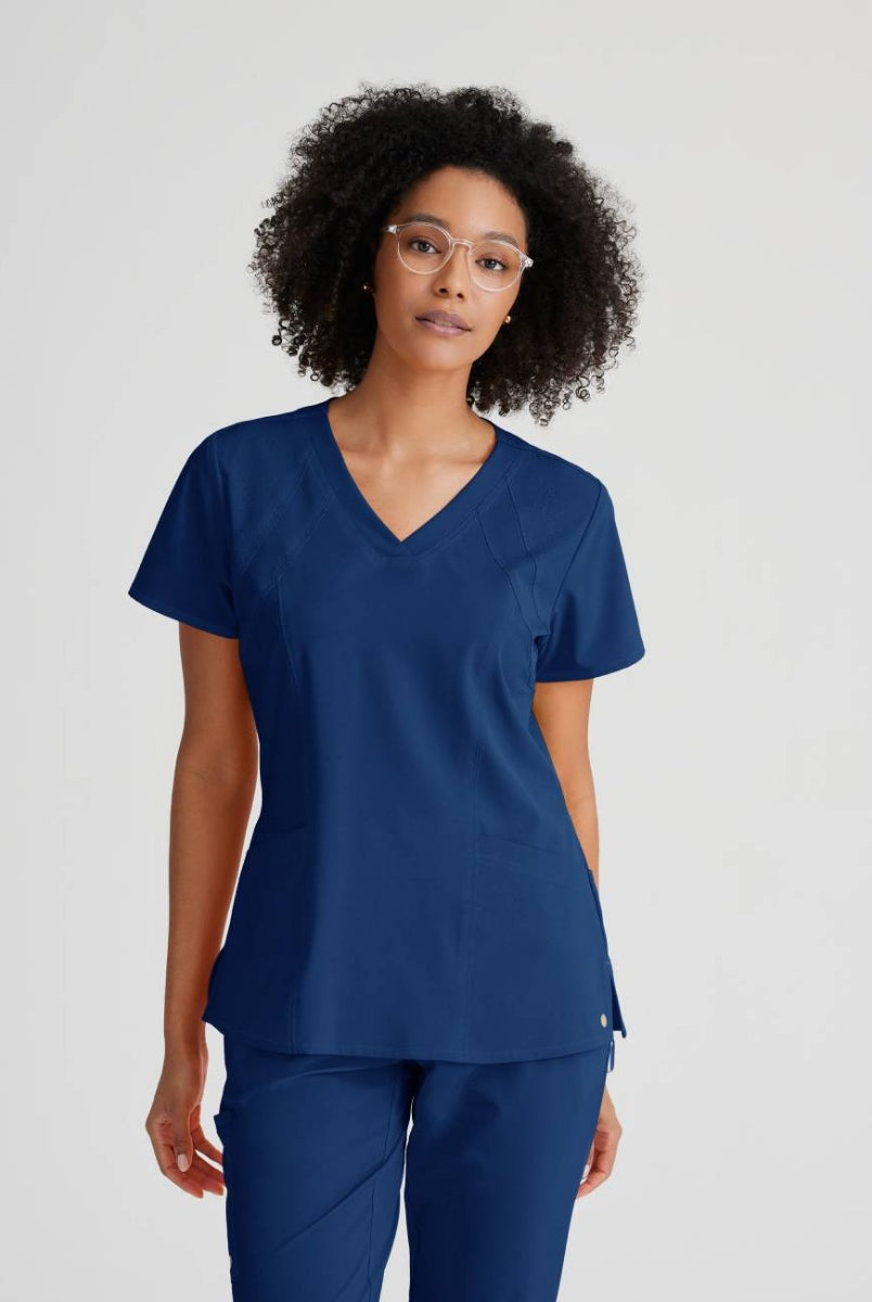 Barco One 4 Pocket V-Neck Perforated Panel Scrub Top | NAVY