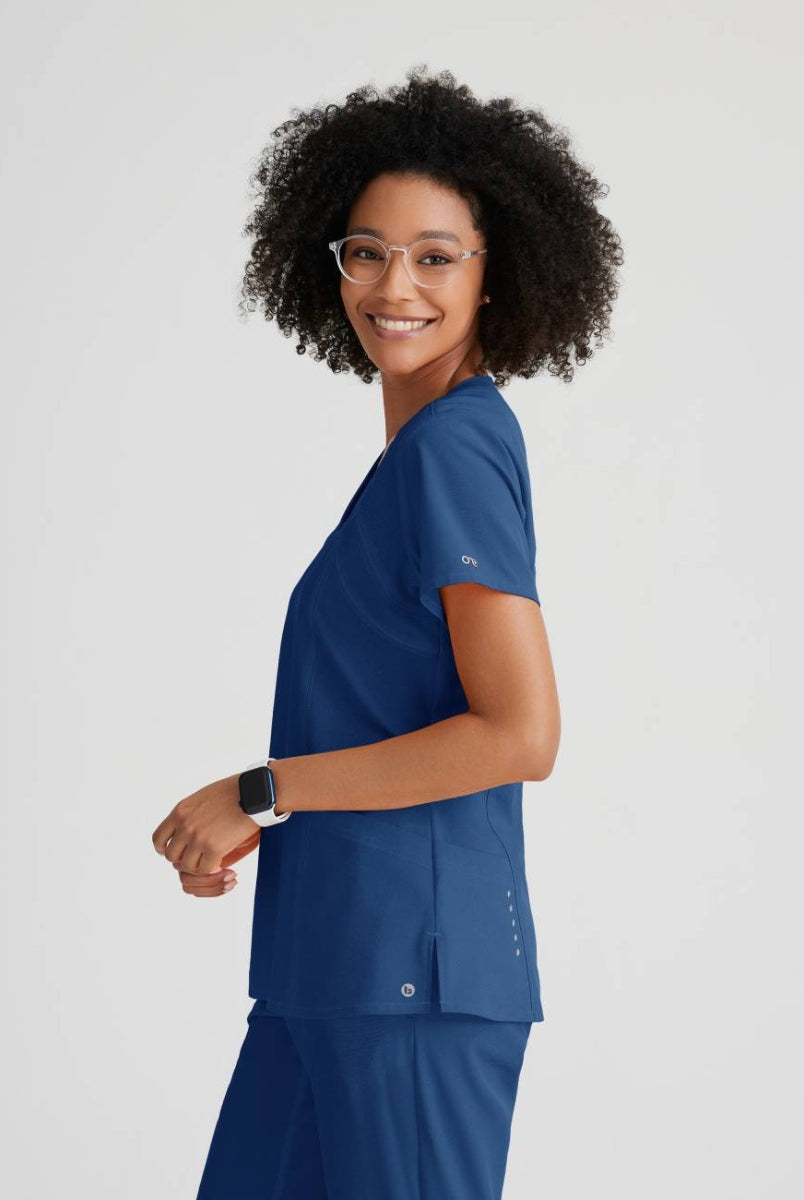 Barco One 4 Pocket V-Neck Perforated Panel Scrub Top | NAVY