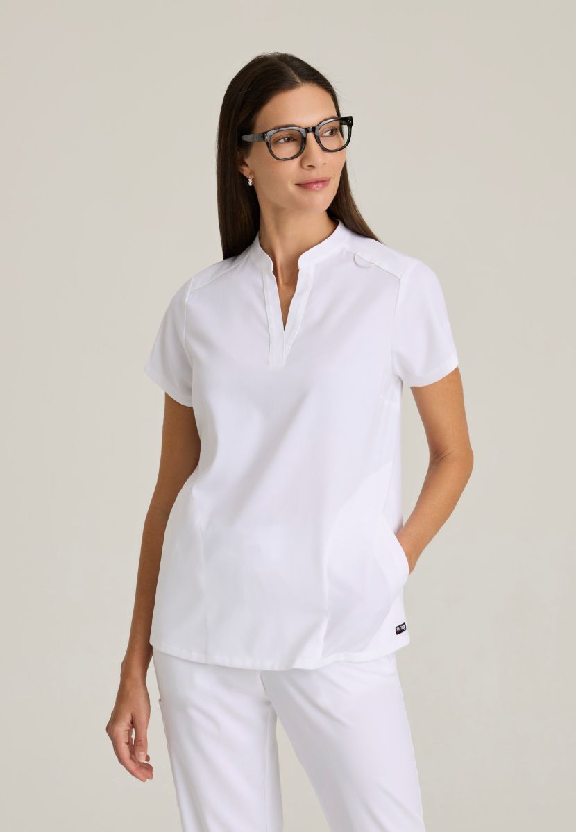 Grey's Anatomy Avery 2 Pocket Banded Collar Top | WHITE