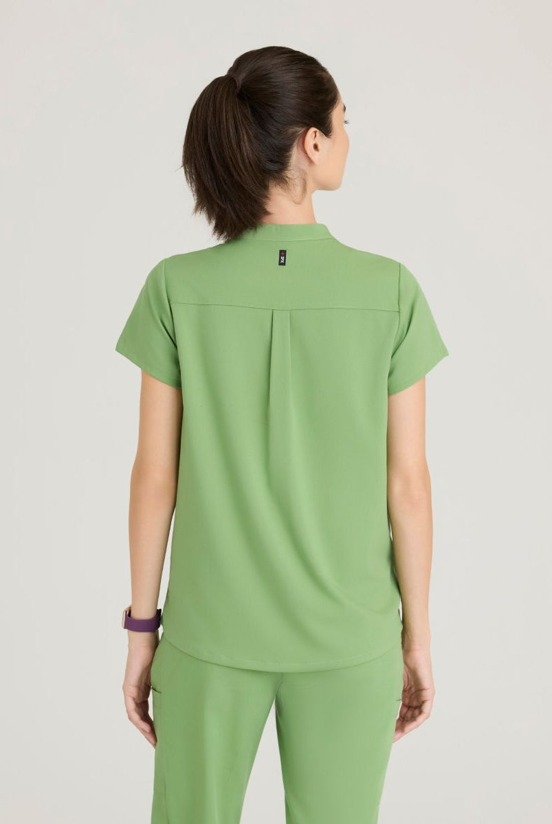 Grey's Anatomy Avery 2 Pocket Banded Collar Top | Sweet Basil