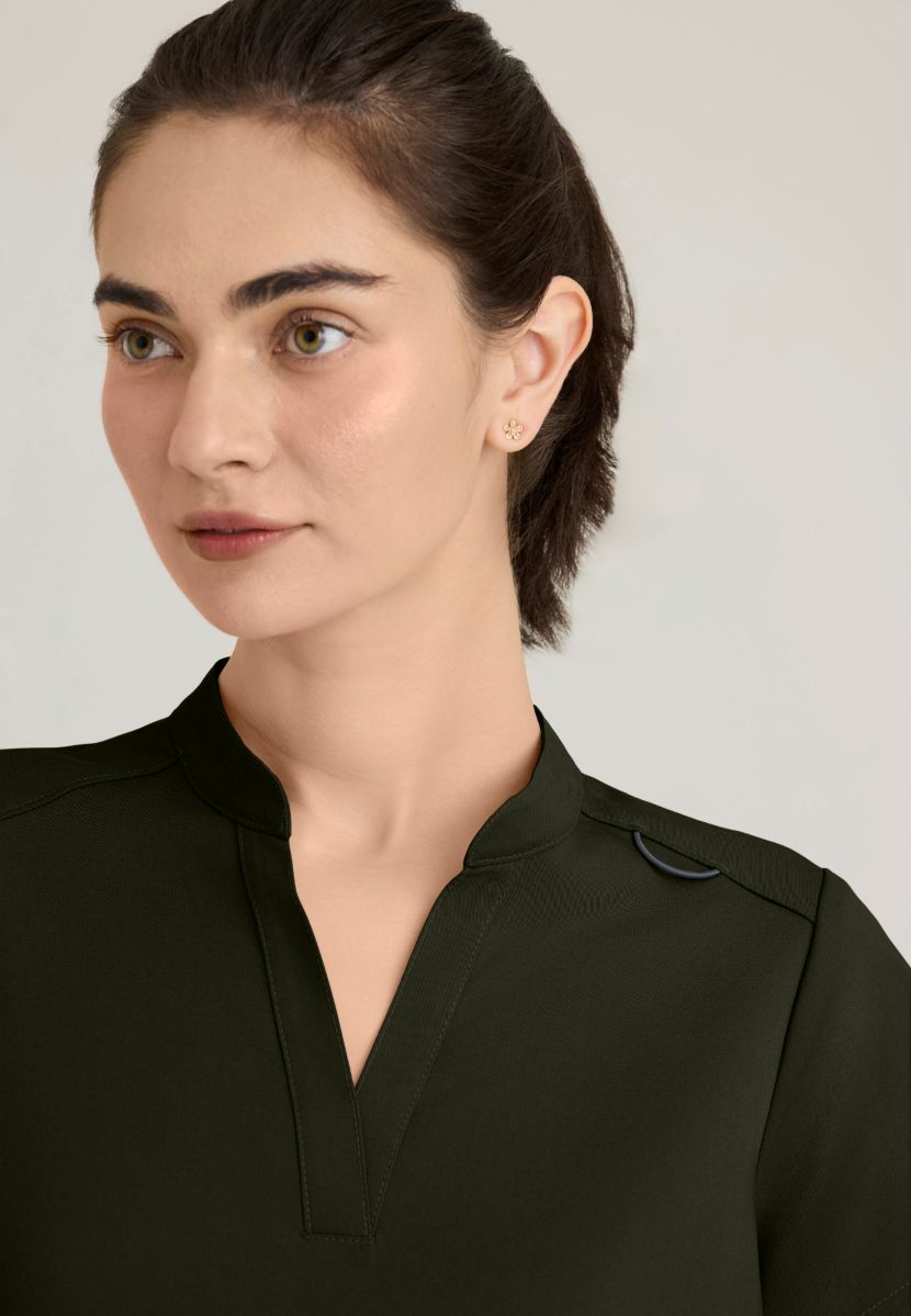 Grey's Anatomy Avery 2 Pocket Banded Collar Top | OLIVE