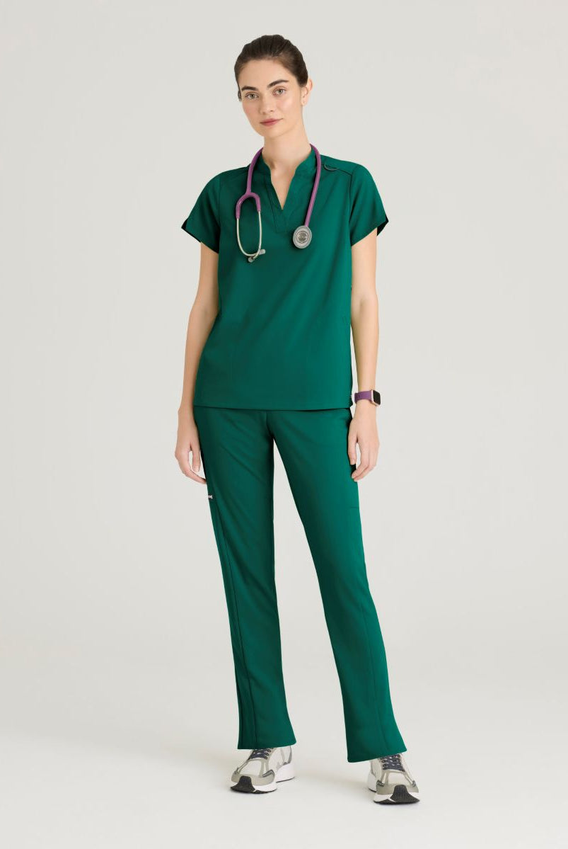 Grey's Anatomy Avery 2 Pocket Banded Collar Top | Hunter Green