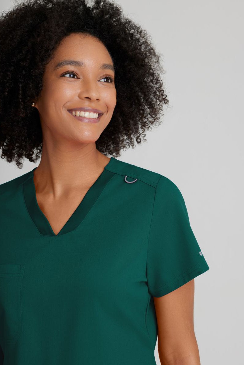 Grey's Anatomy Bree Tuck-in Scrub Top | Hunter Green