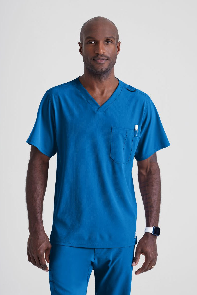 SKECHERS MALE STRUCTURE V-NECK TOP | New Royal