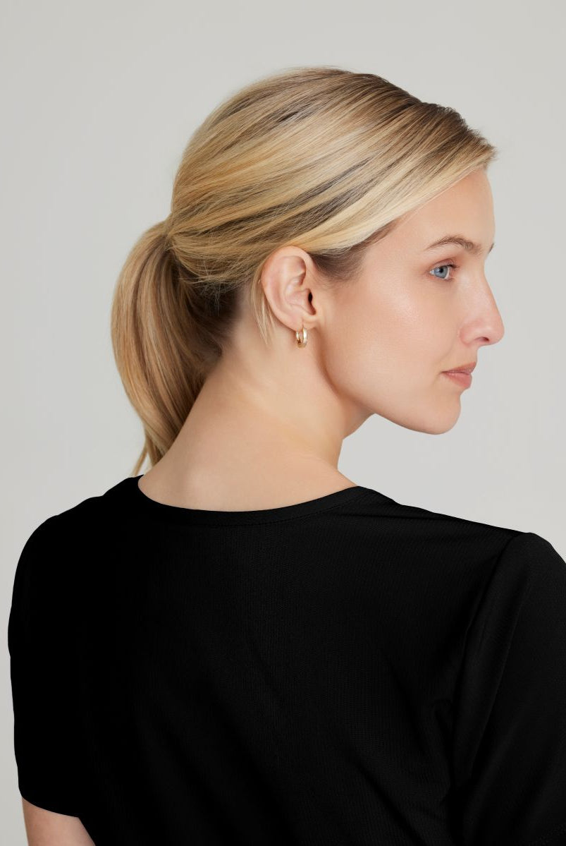 Skechers Reliance 3-Pocket Wrap Effect Scrub Top | BLACK