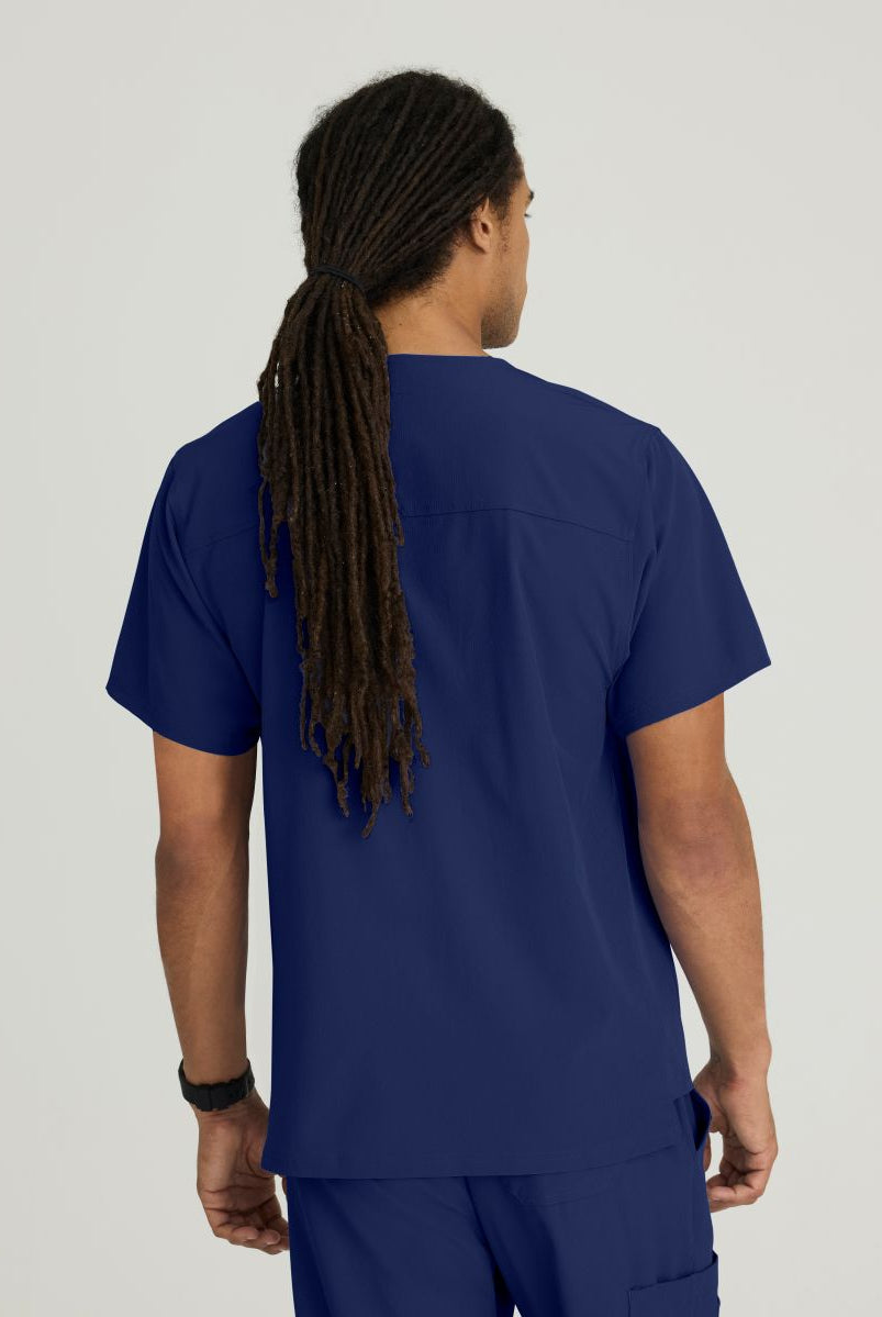 SKECHERS MALE STRUCTURE V-NECK TOP | NAVY