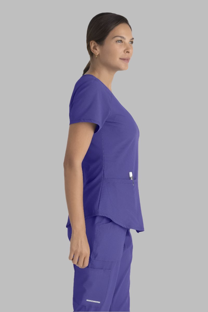 SKECHERS BREEZE 3-POCKET SHAPED HEM TOP | NEW GRAPE