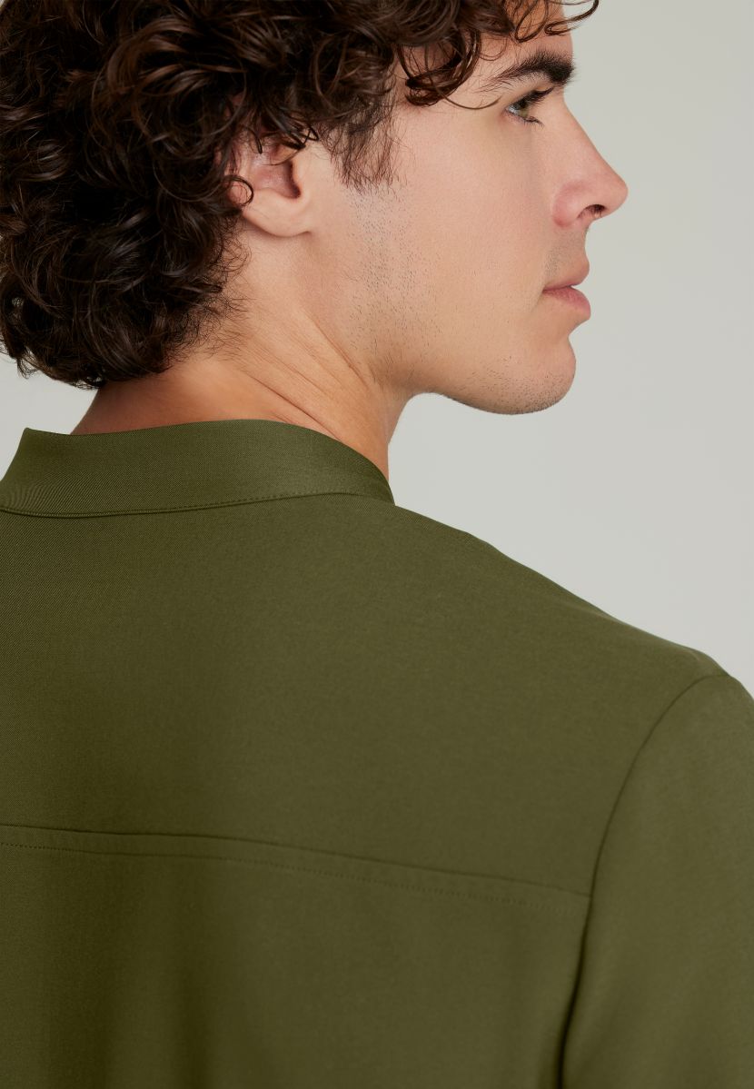 Grey's Anatomy Evolve 3 Pocket Banded Collar Male Warm Up | Fern