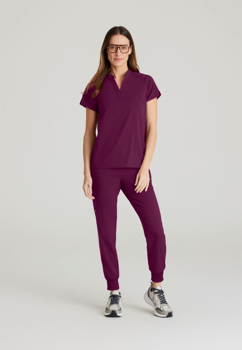 Grey's Anatomy Avery 2 Pocket Banded Collar Top | Wine