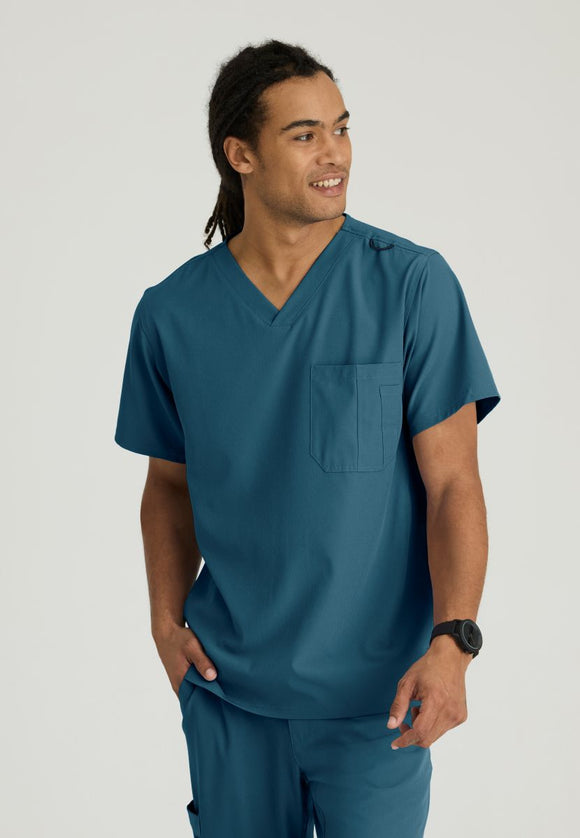 SKECHERS MALE STRUCTURE V-NECK TOP | Caribbean