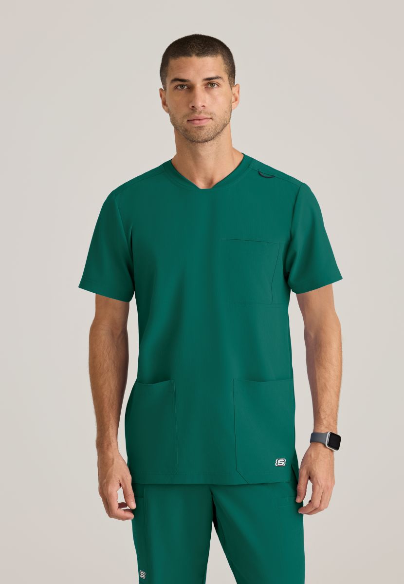 Skechers Thesis Three Pocket Rounded Neck Scrub Top | Hunter Green