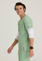 Skechers Station Men's 3 Pocket Round Neck High-Low Hem Top | Field Green