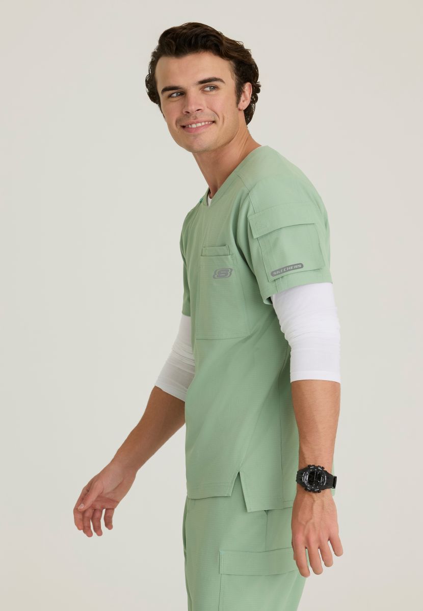 Skechers Station Men's 3 Pocket Round Neck High-Low Hem Top | Field Green