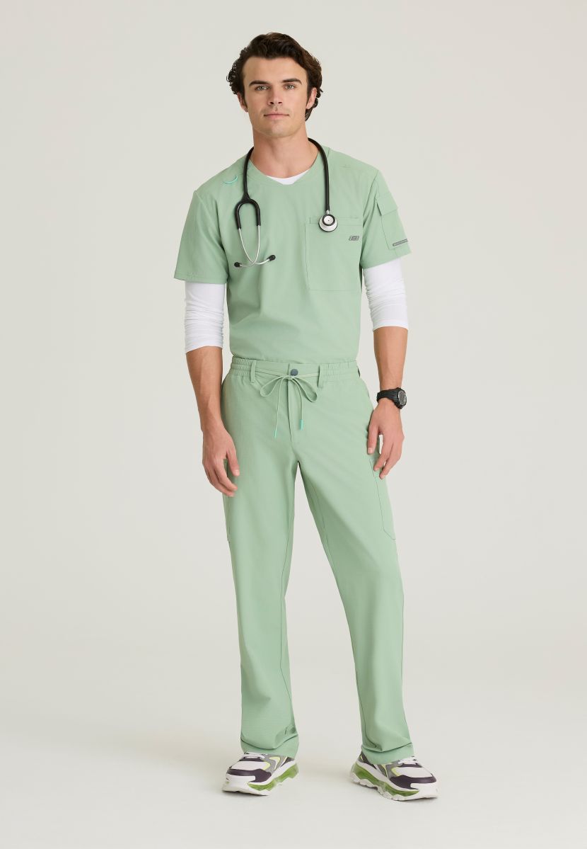 Skechers Station Men's 3 Pocket Round Neck High-Low Hem Top | Field Green