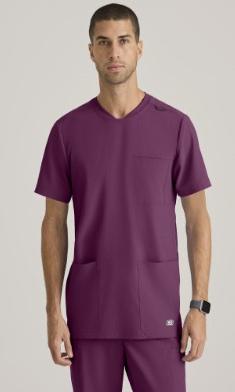 SKECHERS MALE THESIS THREE POCKET, ROUNDED NECKLINE SCRUB TOP | Wine