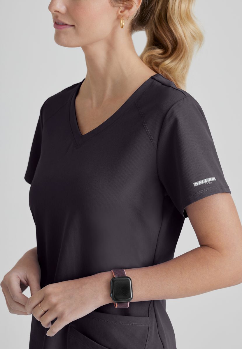 SKECHERS BREEZE 3-POCKET SHAPED HEM TOP | Pewter Grey
