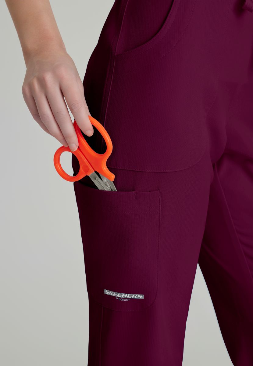 SKECHERS RELIANCE 3-POCKET FLAT FRONT PANTS  | Wine